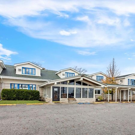 Rodeway Inn Formerly Camp Inn Lodge Oscoda Exteriér fotografie